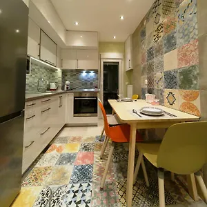https://aristoteles-cozy-modernity.hotels-of-thessaloniki.com
